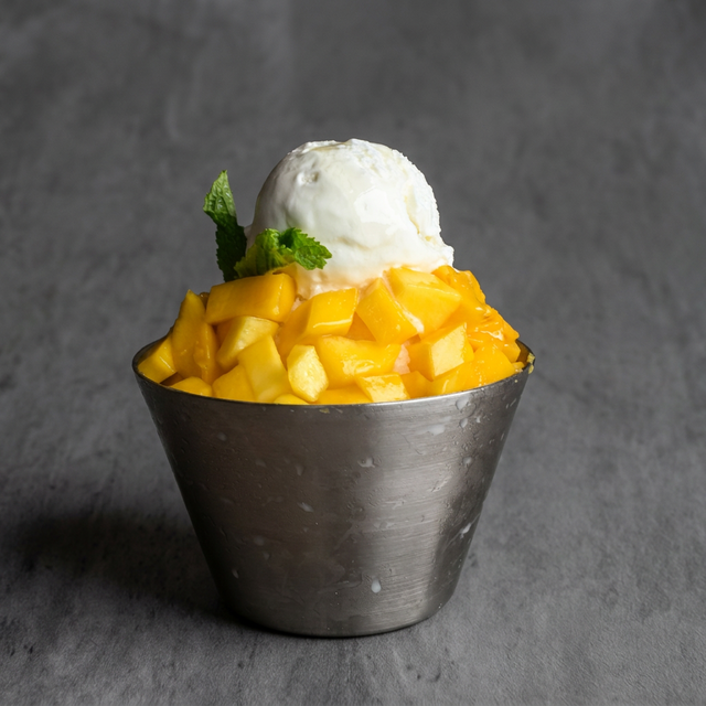 49 Mango Bingsu/Shaved Ice.