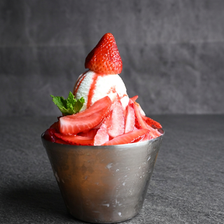 50 Strawberry Bingsu/Shaved ice